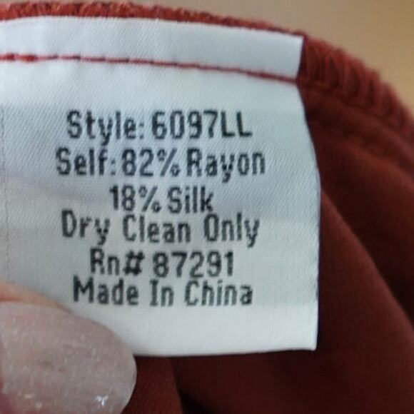 4 Love And Liberty Long Sleeve Pullover Silk Robe Maroon Womens Size Small - Picture 5 of 5